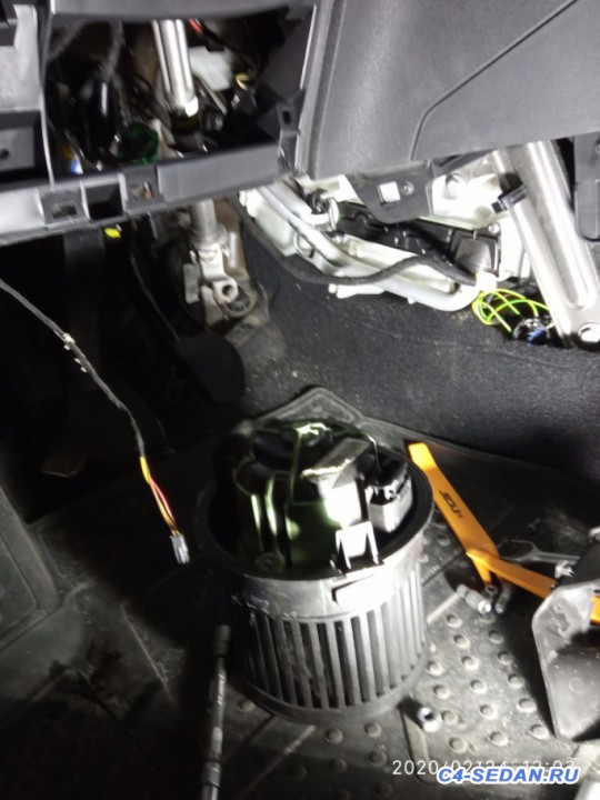 [БЖ] Разбор моторчика отопителя и попытка его ремонта - IMG_20200224_120324.jpg